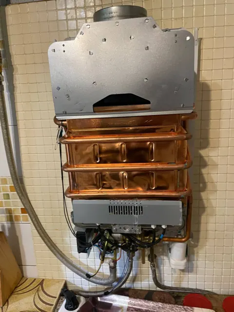 Теплообменник и узлы газовой колонки